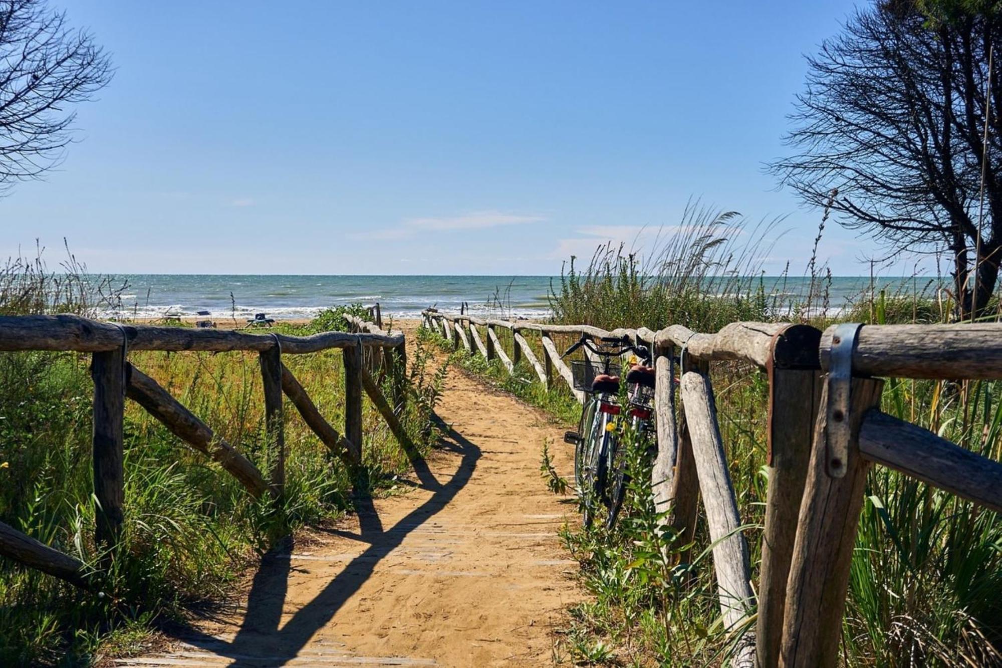 Seaside Comfort Flat With Modern Amenities Apartment Bibione Exterior photo